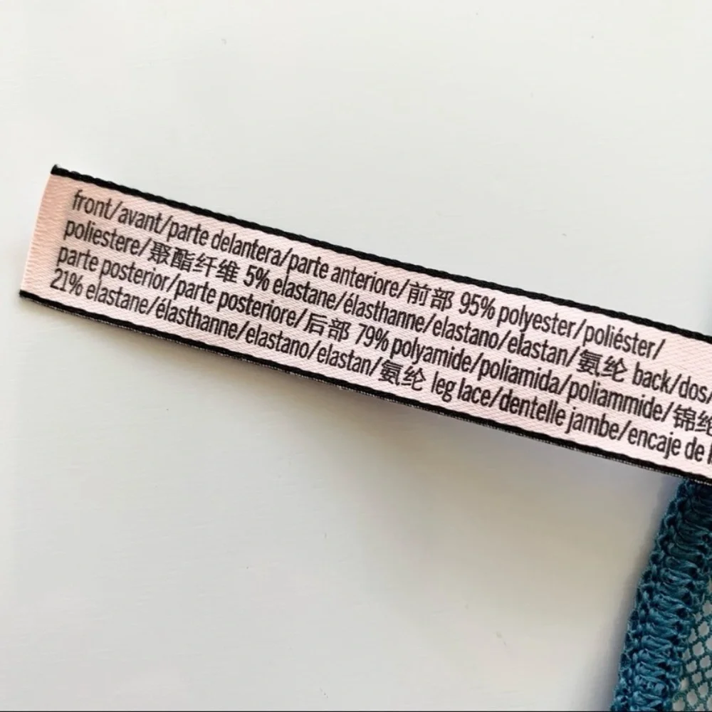 Victoria’s Secret underwear cheekini panty XS new - Picture 5 of 5